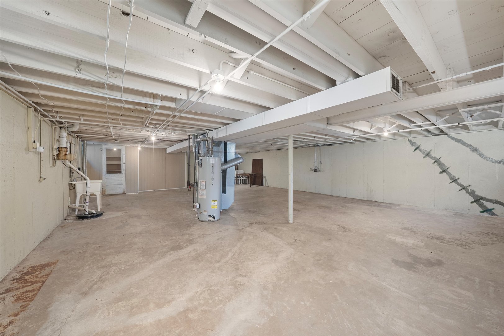 249 West Nebraska Street Frankfort, IL 60423 - Photo 12 of 18 a view of empty room