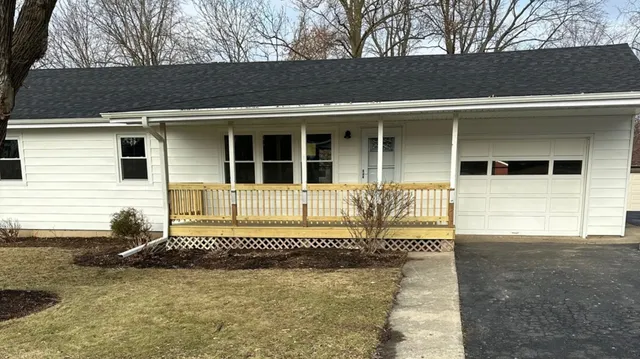 $2,700 | 249 West Nebraska Street, Frankfort, IL 60423