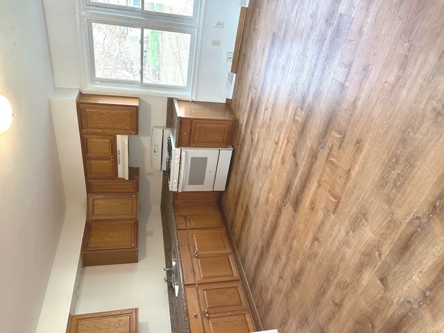 $2,700 | 249 West Nebraska Street, Frankfort, IL 60423