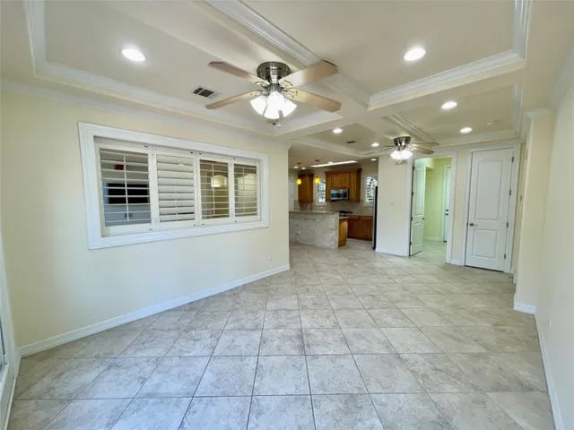 $2,375 | 20603 Highland Lake Loop, Lago Vista, TX 78645