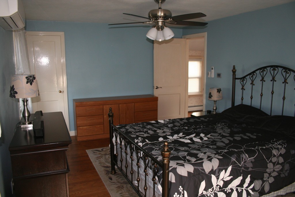 114 Rimmon Avenue Chicopee, MA 01013 - Photo 14 of 30