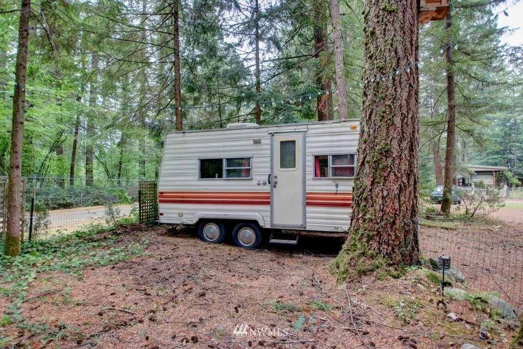 2049 Exit Road Maple Falls, WA 98266 - Photo 22 of 24 Gallery Image 22