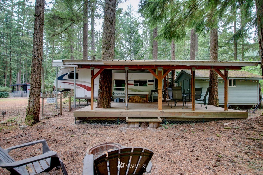 2049 Exit Road Maple Falls, WA 98266 - Photo 4 of 24 Gallery Image 4