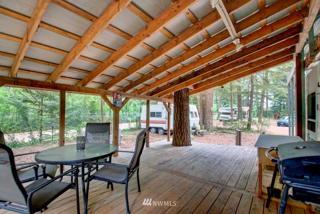 2049 Exit Road Maple Falls, WA 98266 - Photo 8 of 24 Gallery Image 8