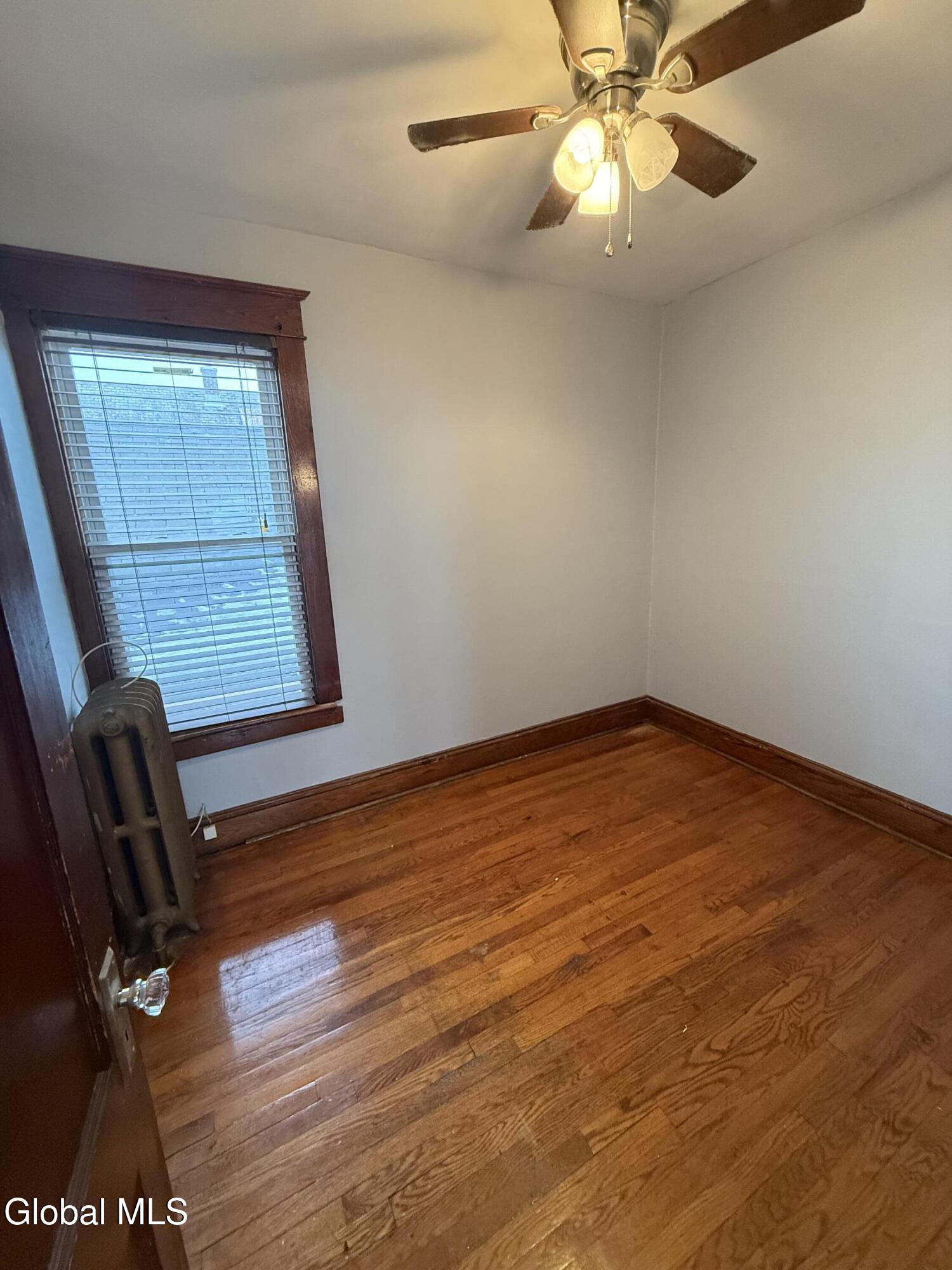 23 Hampton Street, Unit 2 Albany, NY 12209 - Photo 5 of 11 IMG_9186