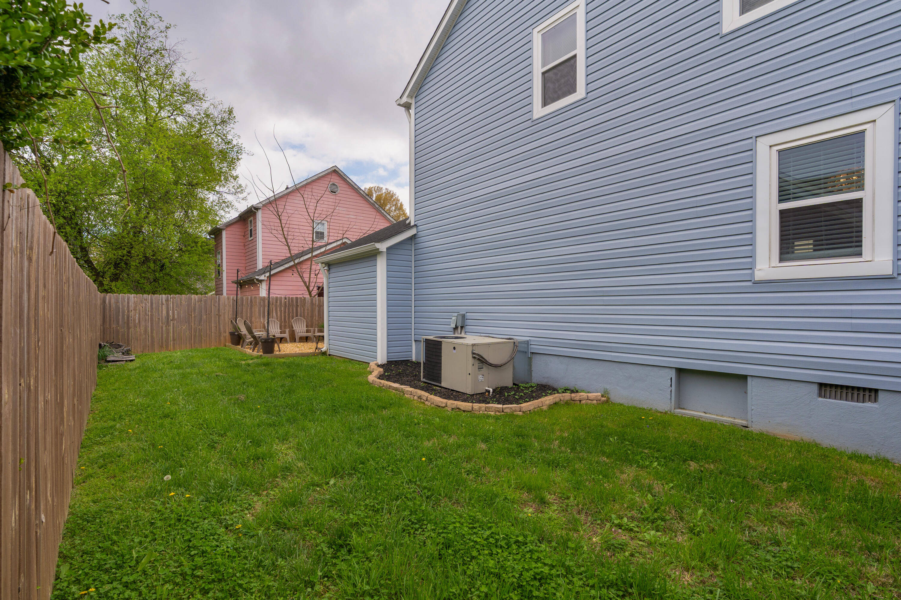 1701 Roberts Place Chattanooga, TN 37404 - Photo 28 of 28 09 - 1701 Roberts Place - Exterior