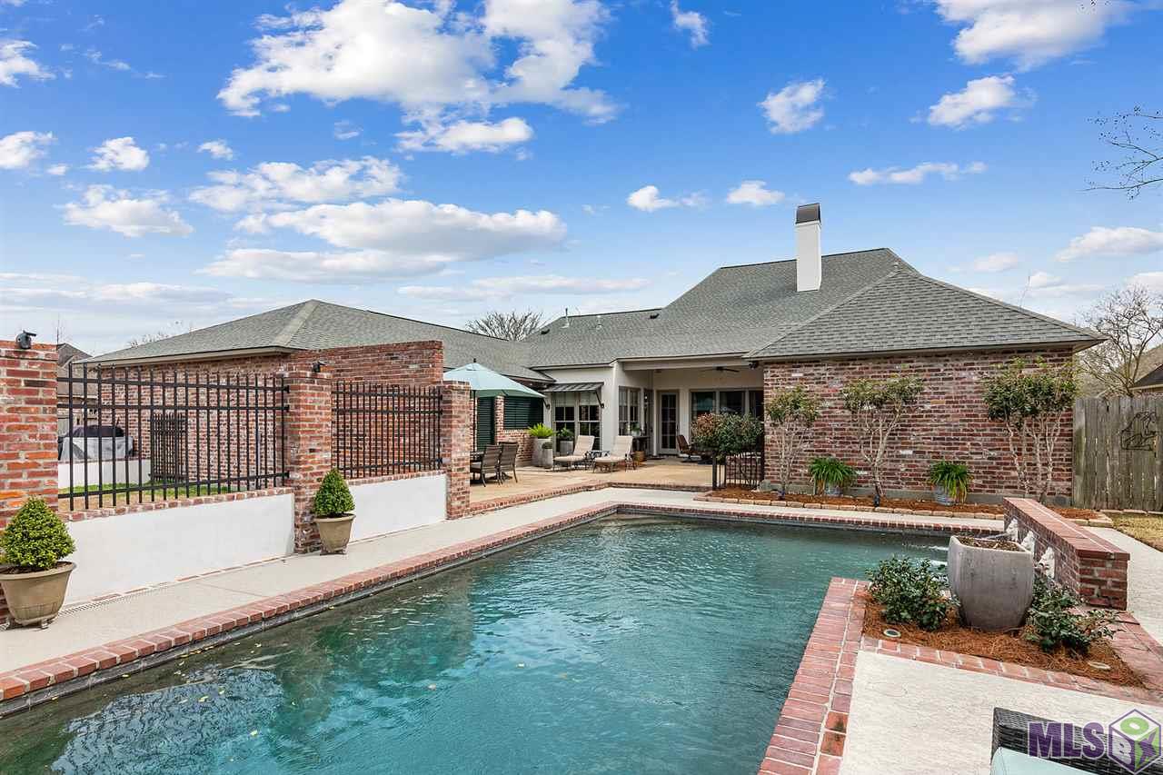 17540 Pecan Shadows Drive Baton Rouge, LA 70810 - Photo 21 of 28 Gallery Image 21