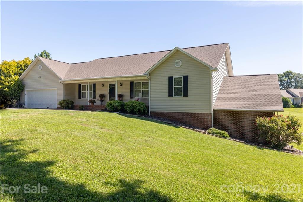 2714 Emmanuel Church Road Conover, NC 28613 - Photo 1 of 18 Gallery Image 1