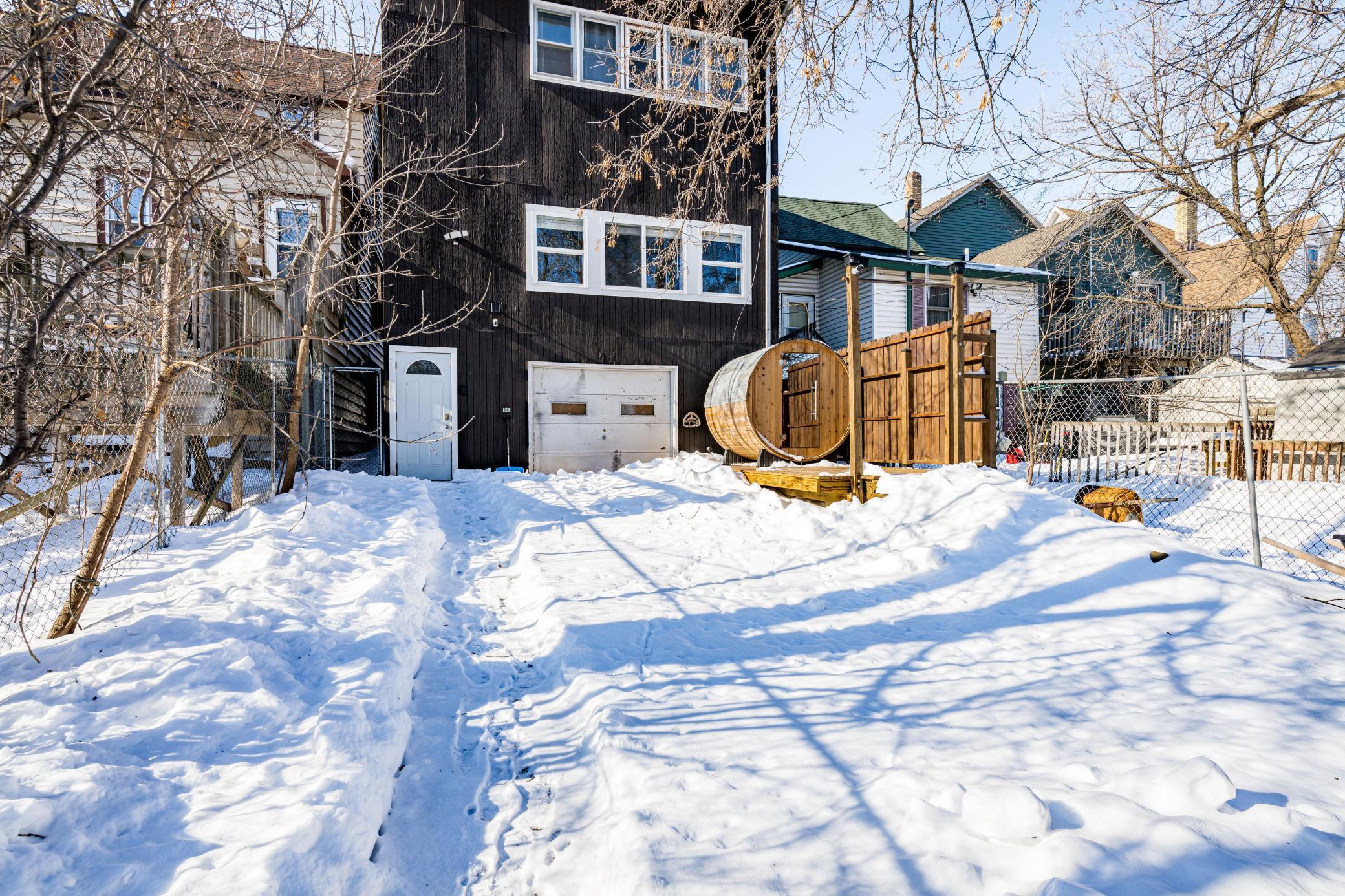 722 East 3rd Street Duluth, MN 55805 - Photo 15 of 38