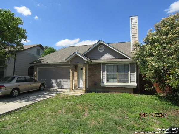 $1,400 | 10207 Athens Field, San Antonio, TX 78245