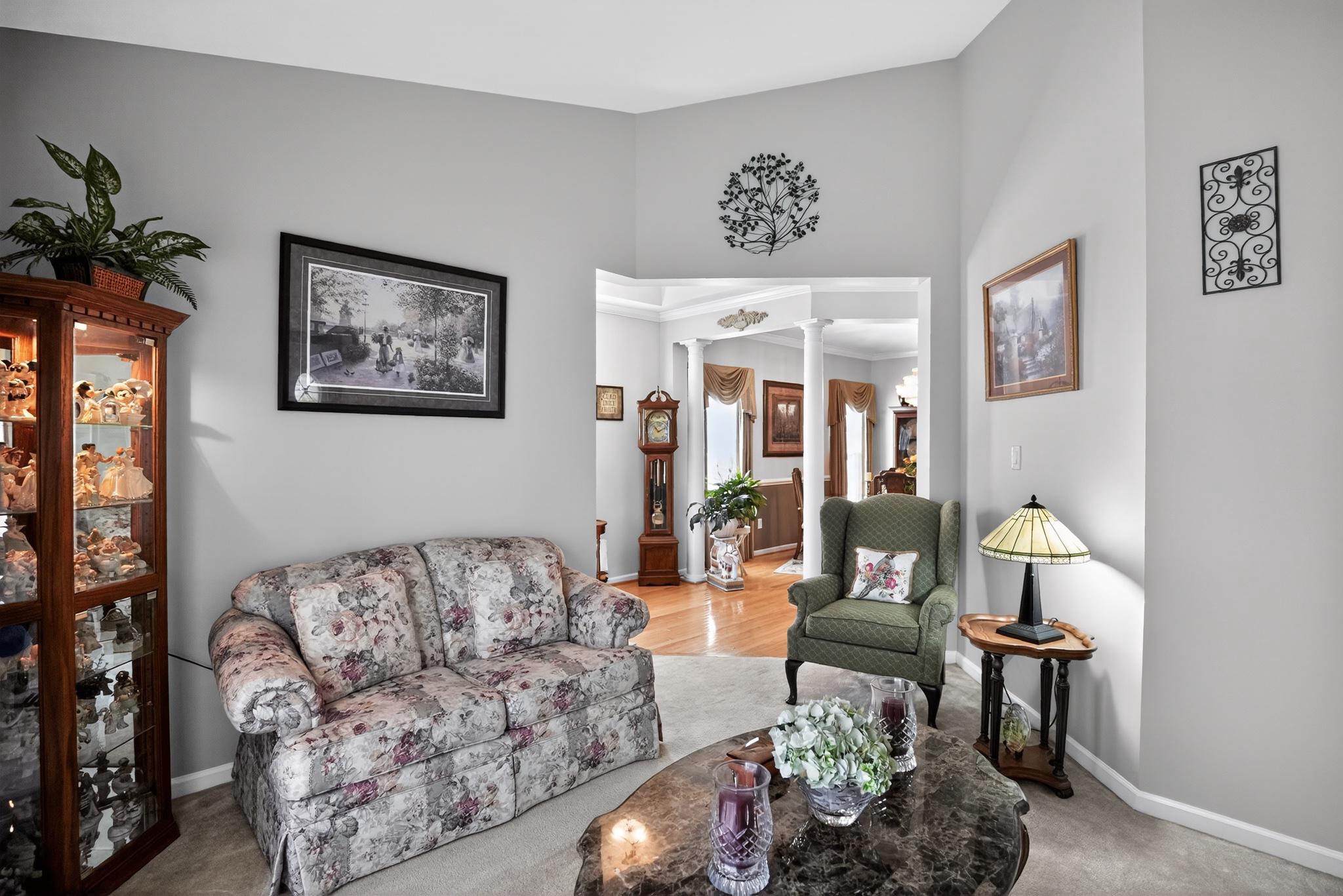 9 Simpkins Lane Pemberton, NJ 08068 - Photo 10 of 36 Front living room