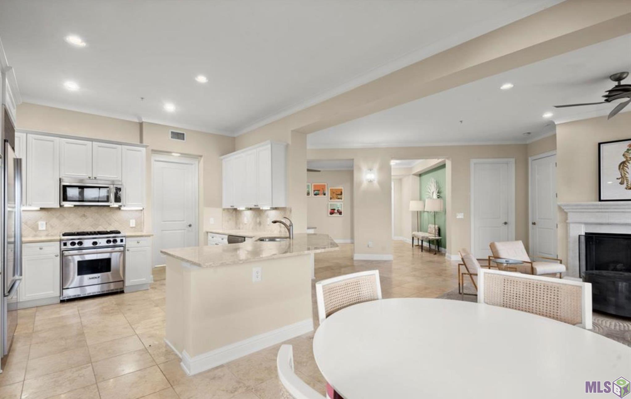 998 Stanford Avenue, Unit 518 Baton Rouge, LA 70808 - Photo 10 of 32