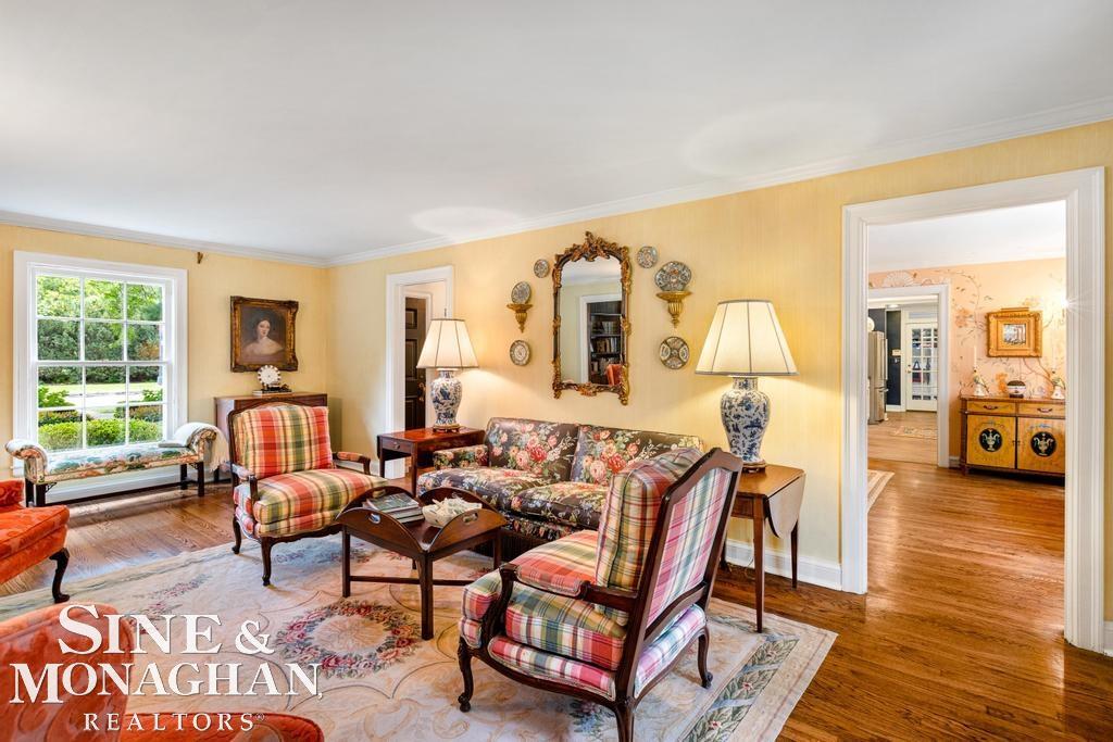 153 Touraine Road Grosse Pointe Farms, MI 48236 - Photo 5 of 45