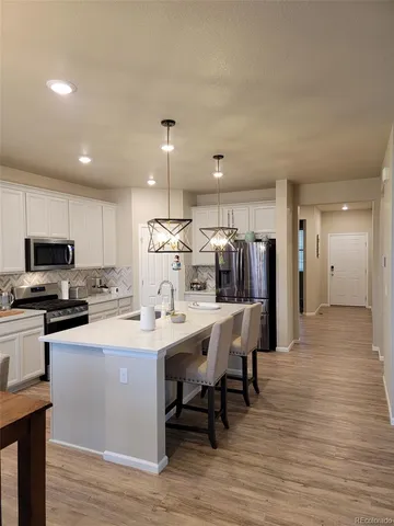 $3,150 | 915 Alpine Avenue, Henderson, CO 80640