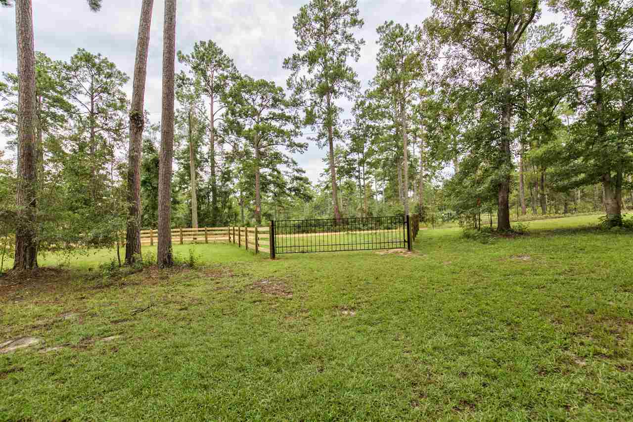 483 Plantation Road Thomasville, GA 31792 - Photo 5 of 36 Gallery Image 5