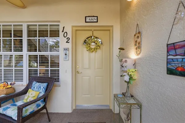 $250,000 | 700 Mirabella Circle, Unit 102, Venice, FL 34292