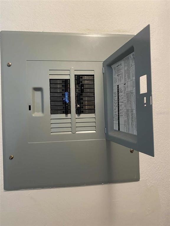 1935 South Conway Road, Unit D1 Orlando, FL 32812 - Photo 15 of 21 a view of front door