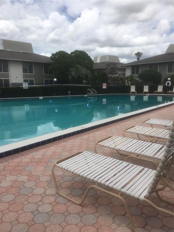 1935 South Conway Road, Unit D1 Orlando, FL 32812 - Photo 20 of 21 a view of a terrace