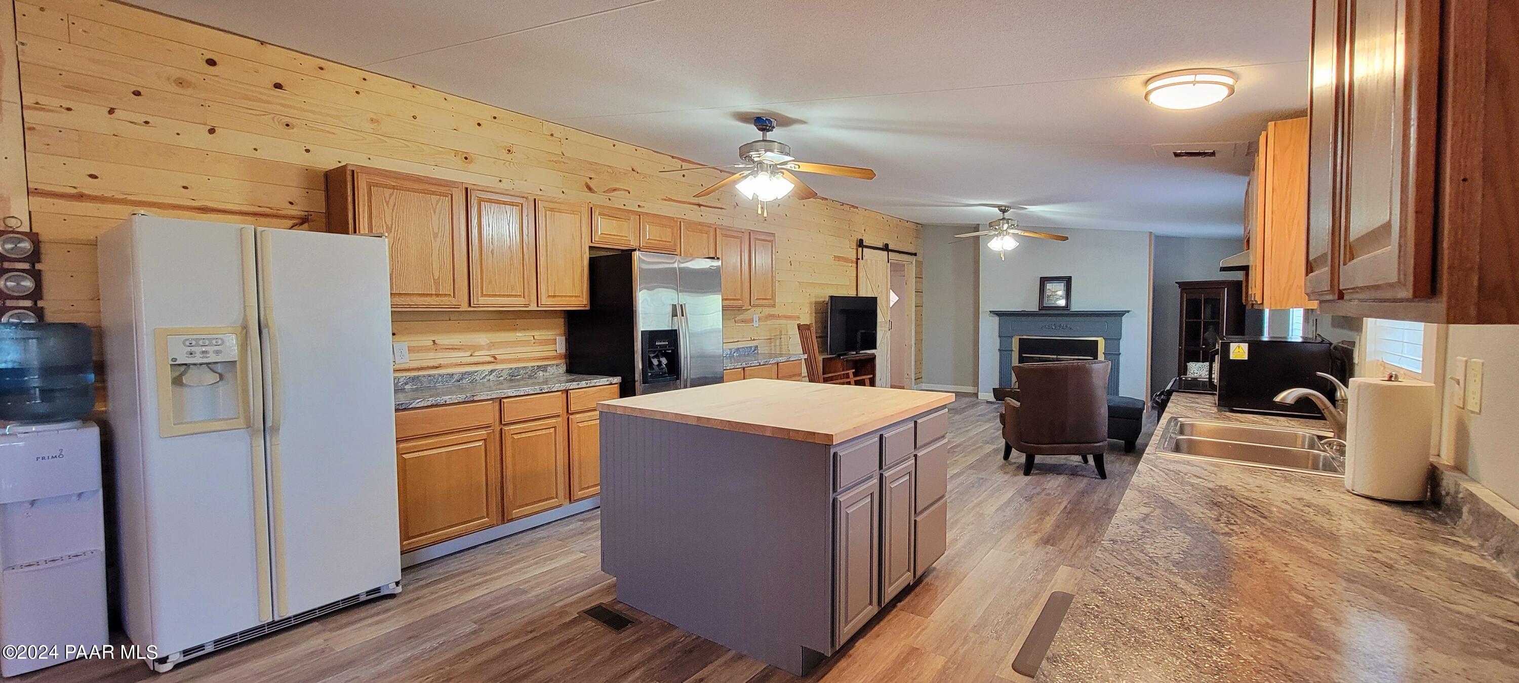 5405 North Double A Rnch Road Williams, AZ 86046 - Photo 8 of 30 Kitchen