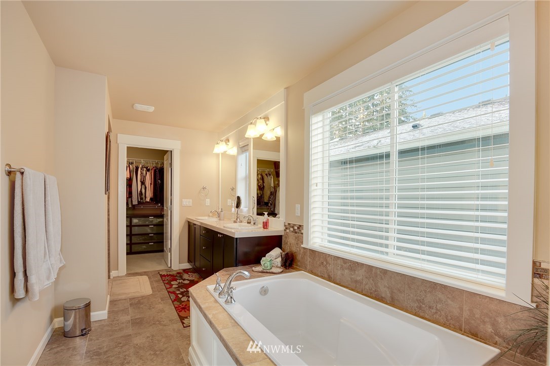 3806 219th Place Southeast Bothell, WA 98021 - Photo 16 of 25