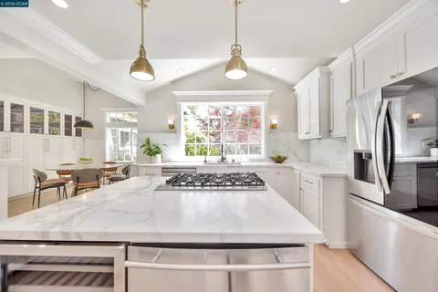 $3,449,000 | 3553 Vía Los Colorados, Lafayette, CA 94549