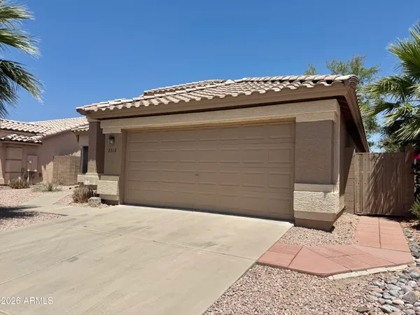 $2,450 | 2302 East Edna Avenue, Phoenix, AZ 85022