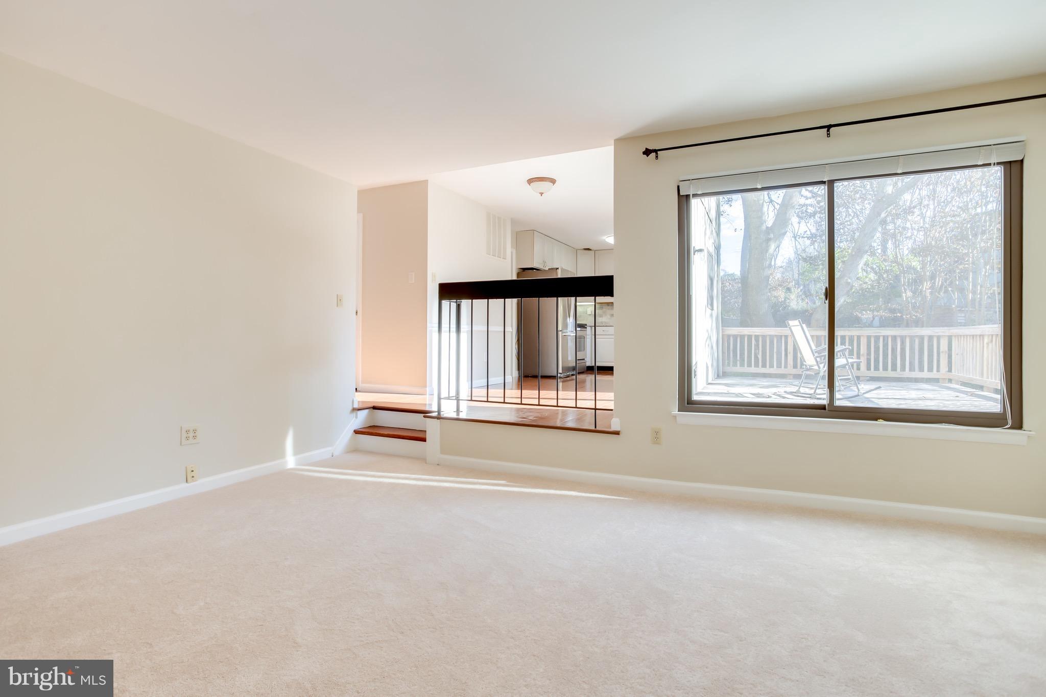 10901 Knights Bridge Court Reston, VA 20190 - Photo 14 of 30 Family Room - Large Windows