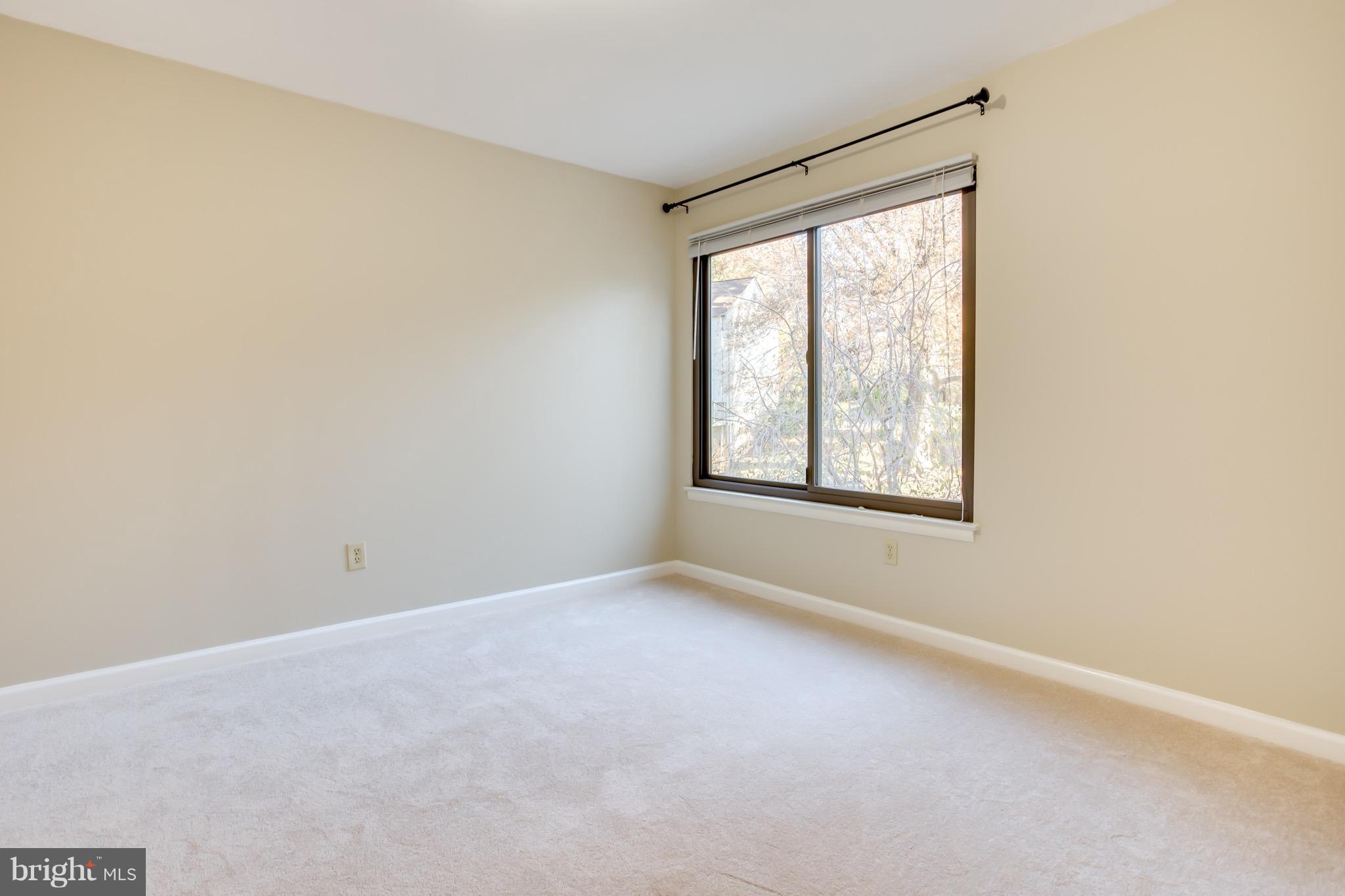 10901 Knights Bridge Court Reston, VA 20190 - Photo 21 of 30 Bedroom #3
