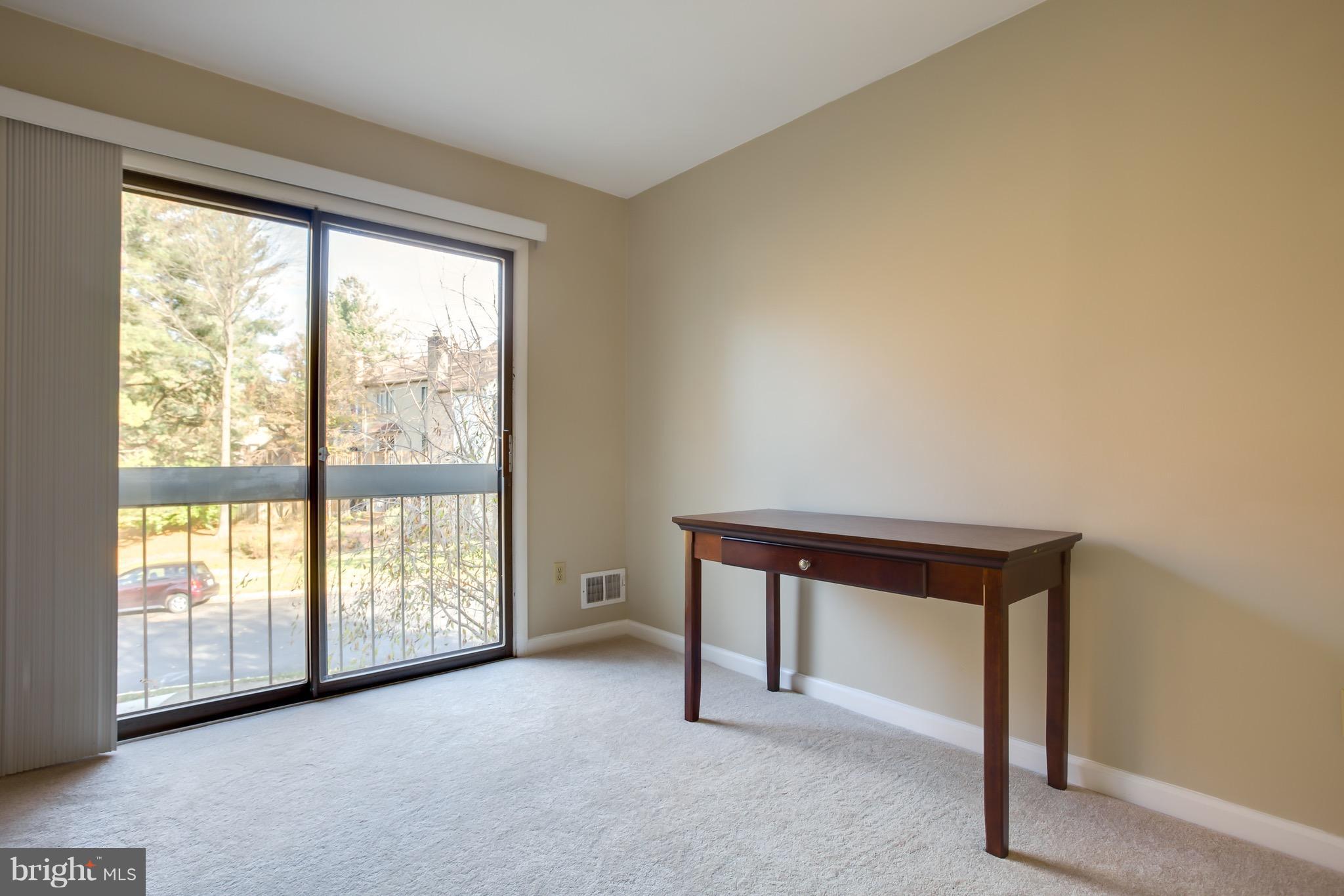 10901 Knights Bridge Court Reston, VA 20190 - Photo 22 of 30 Bedroom #4