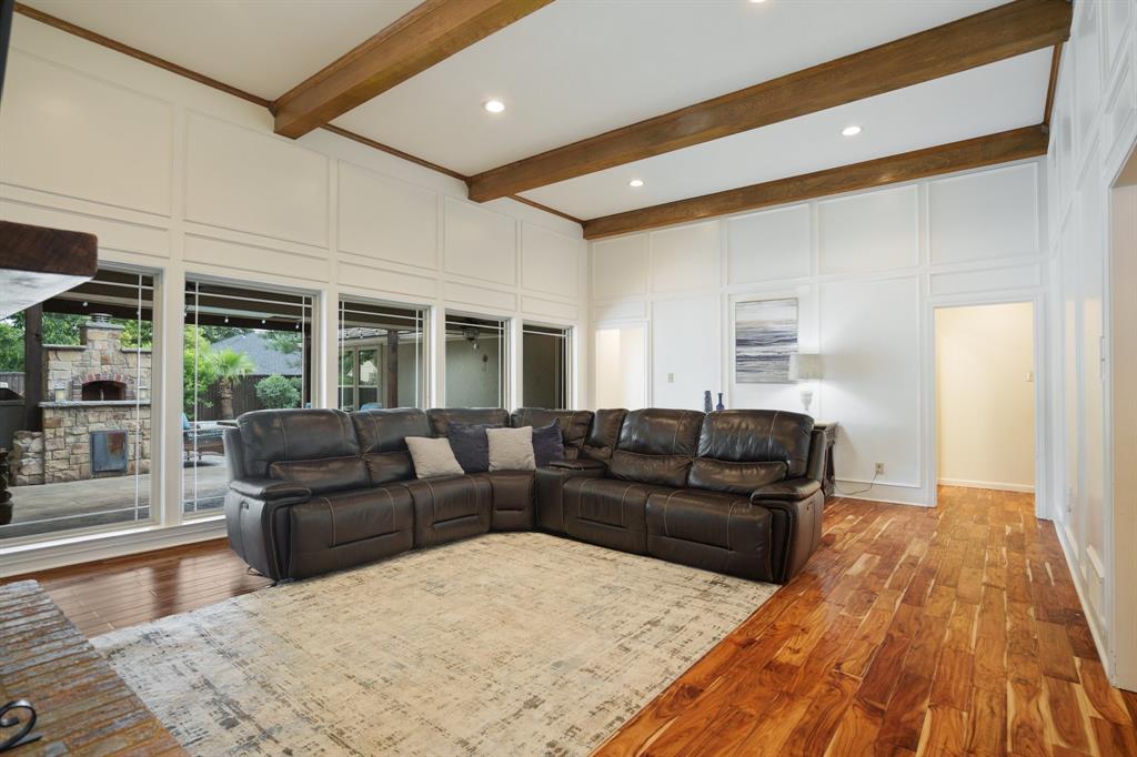 6423 Redpine Road Dallas, TX 75248 - Photo 3 of 40