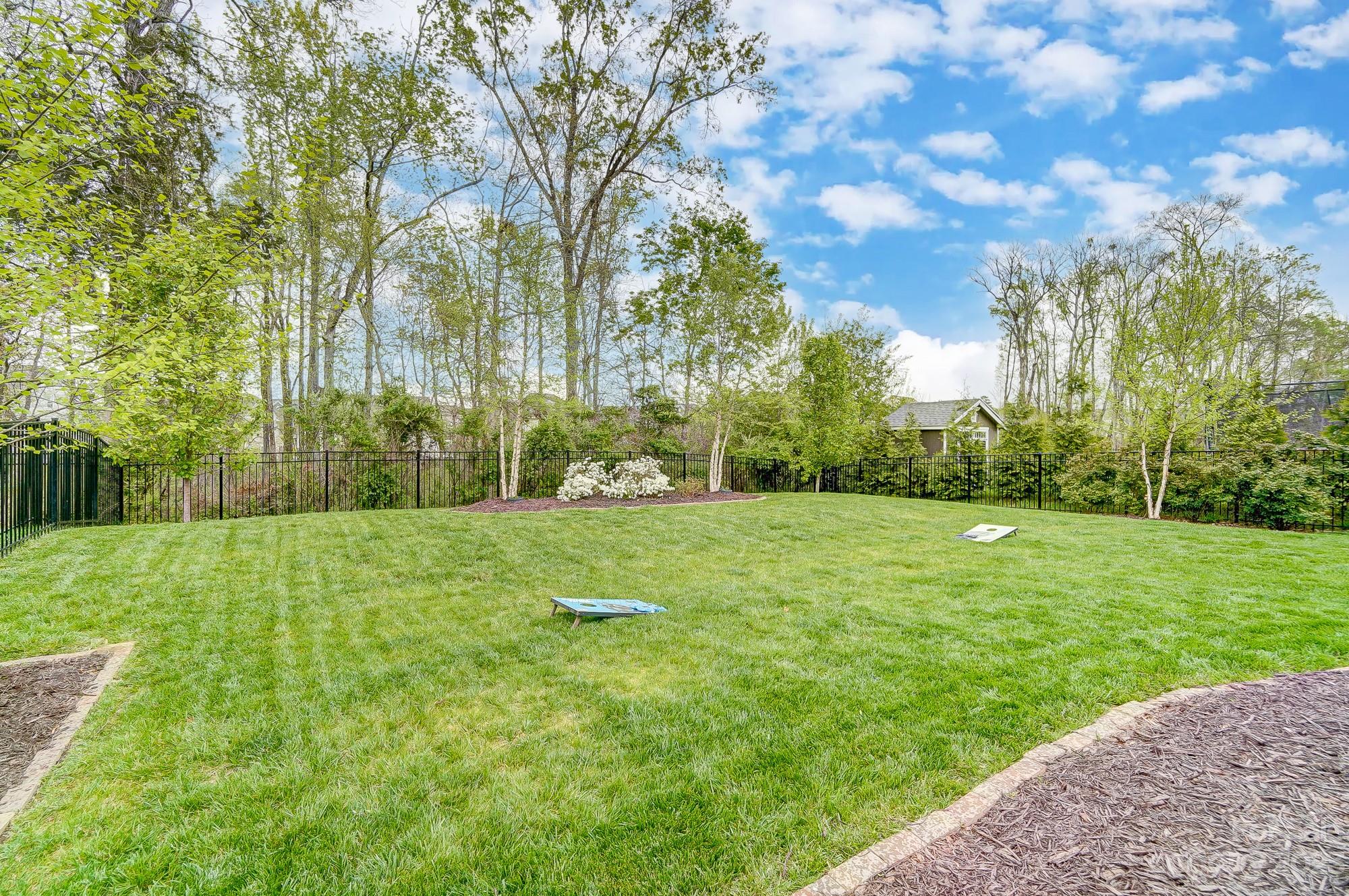 10421 Ebbets Road Charlotte, NC 28273 - Photo 41 of 45 Gallery Image 41