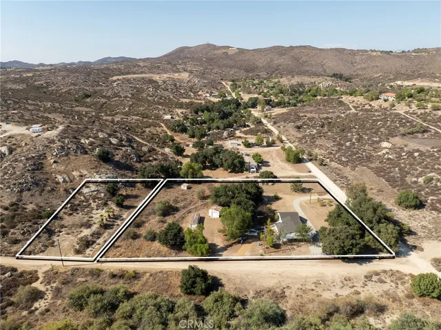$975,000 | 37455 Quarter Valley Road, Temecula, CA 92592