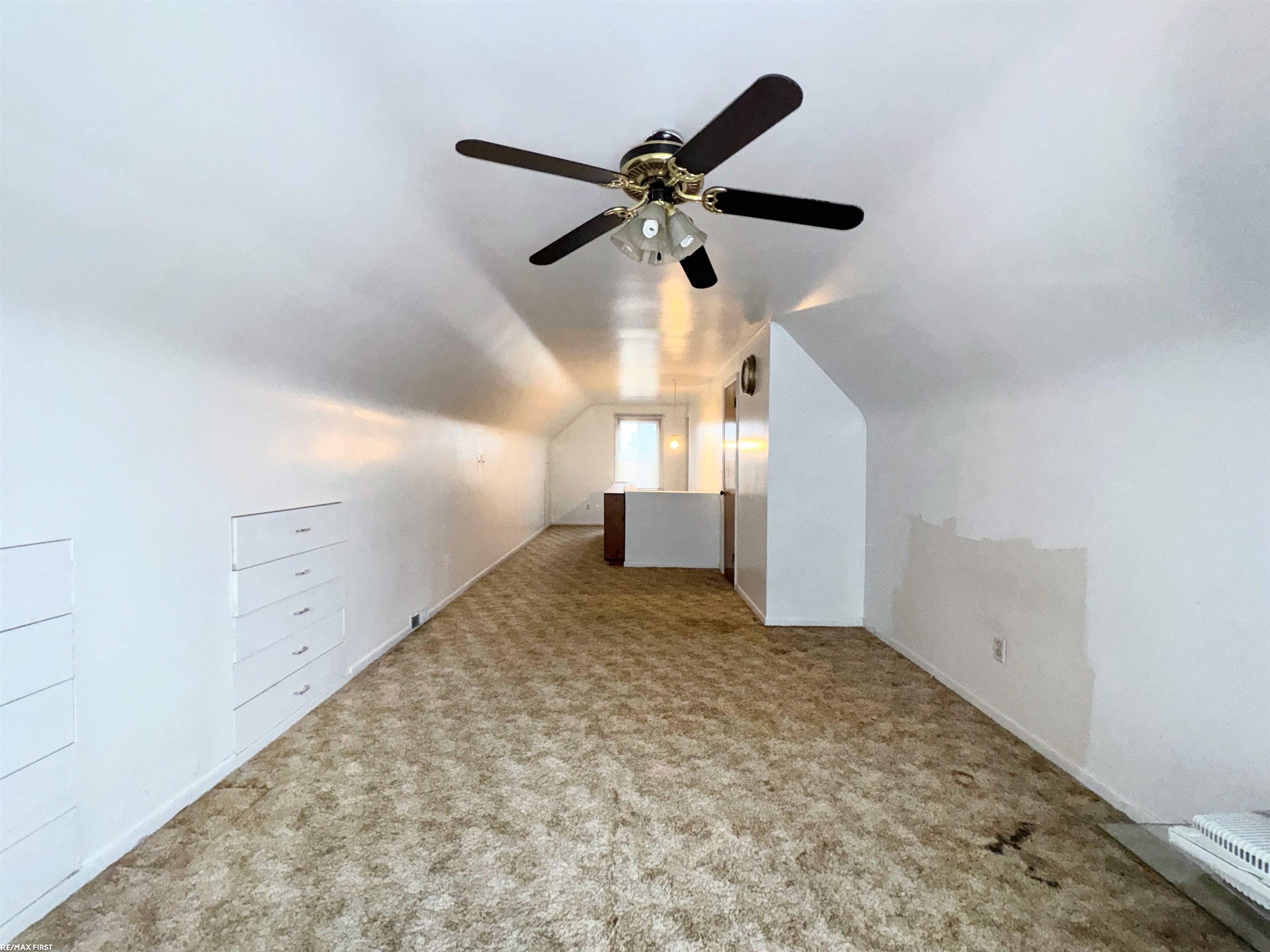 15296 Frazho Road Roseville, MI 48066 - Photo 35 of 52 50130285-78291029-ed1f-420f-bc29-061760b3b2bb.JPG