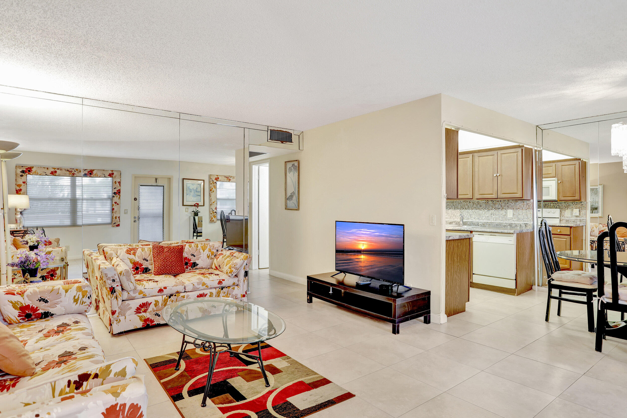 Living Room/Dining Room/Kitchen