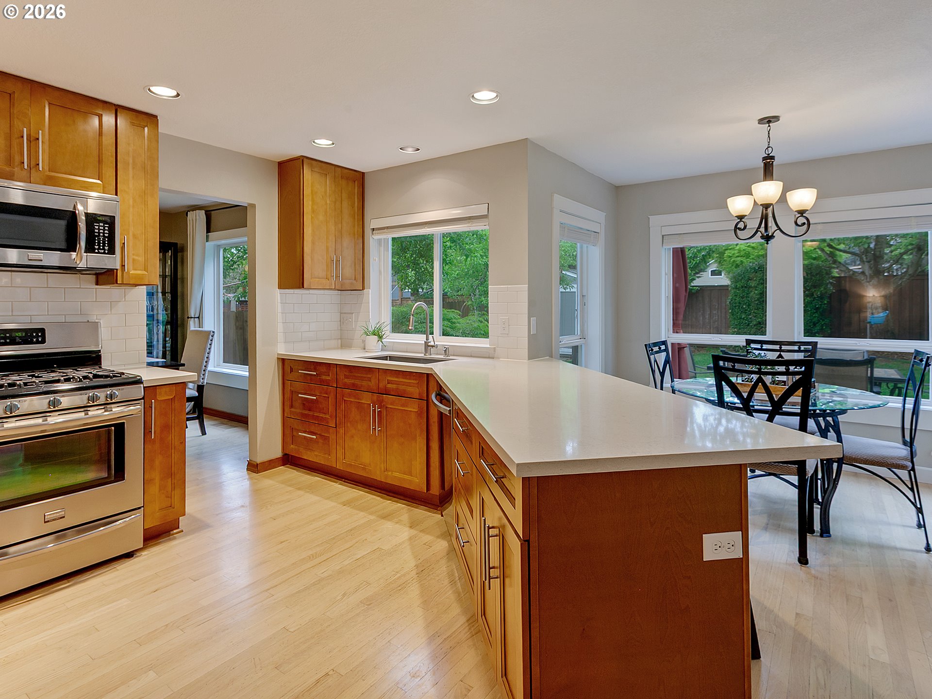 7355 Southwest 154th Terrace Beaverton, OR 97007 - Photo 14 of 46 Kitchen