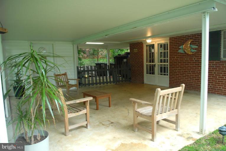 5507 Moultrie Road Springfield, VA 22151 - Photo 6 of 30 Large Covered Patio