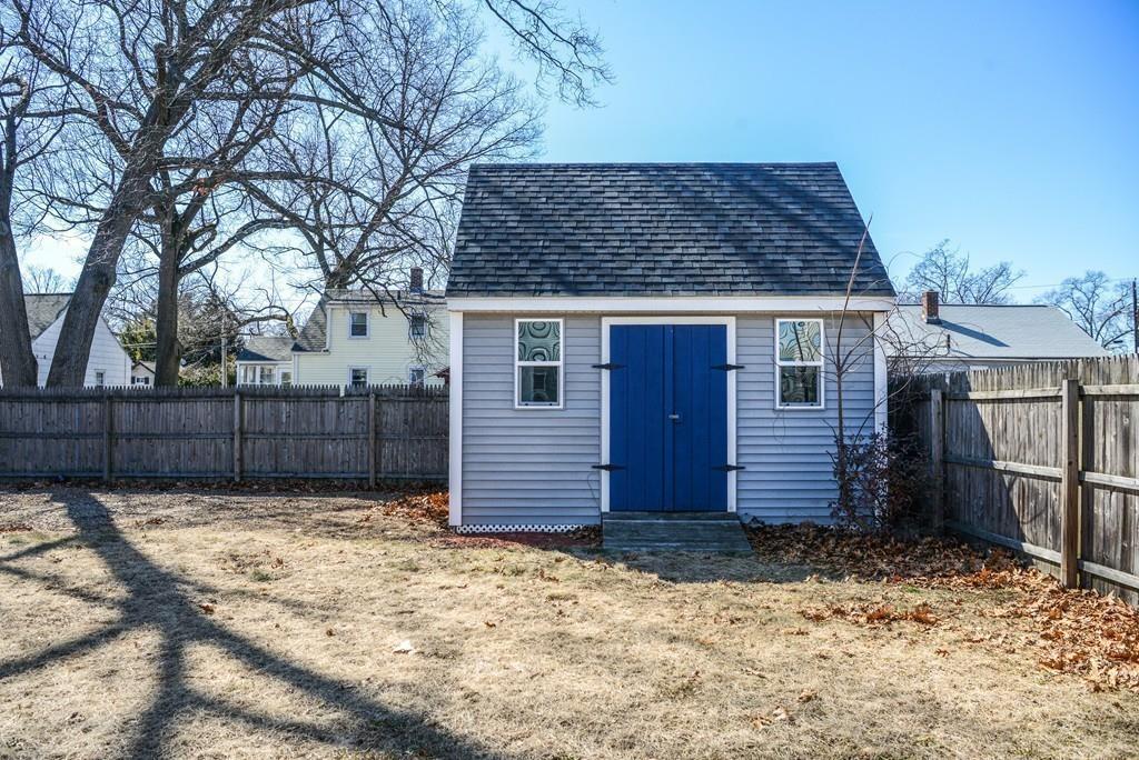 76 Russell Street Springfield, MA 01104 - Photo 39 of 41