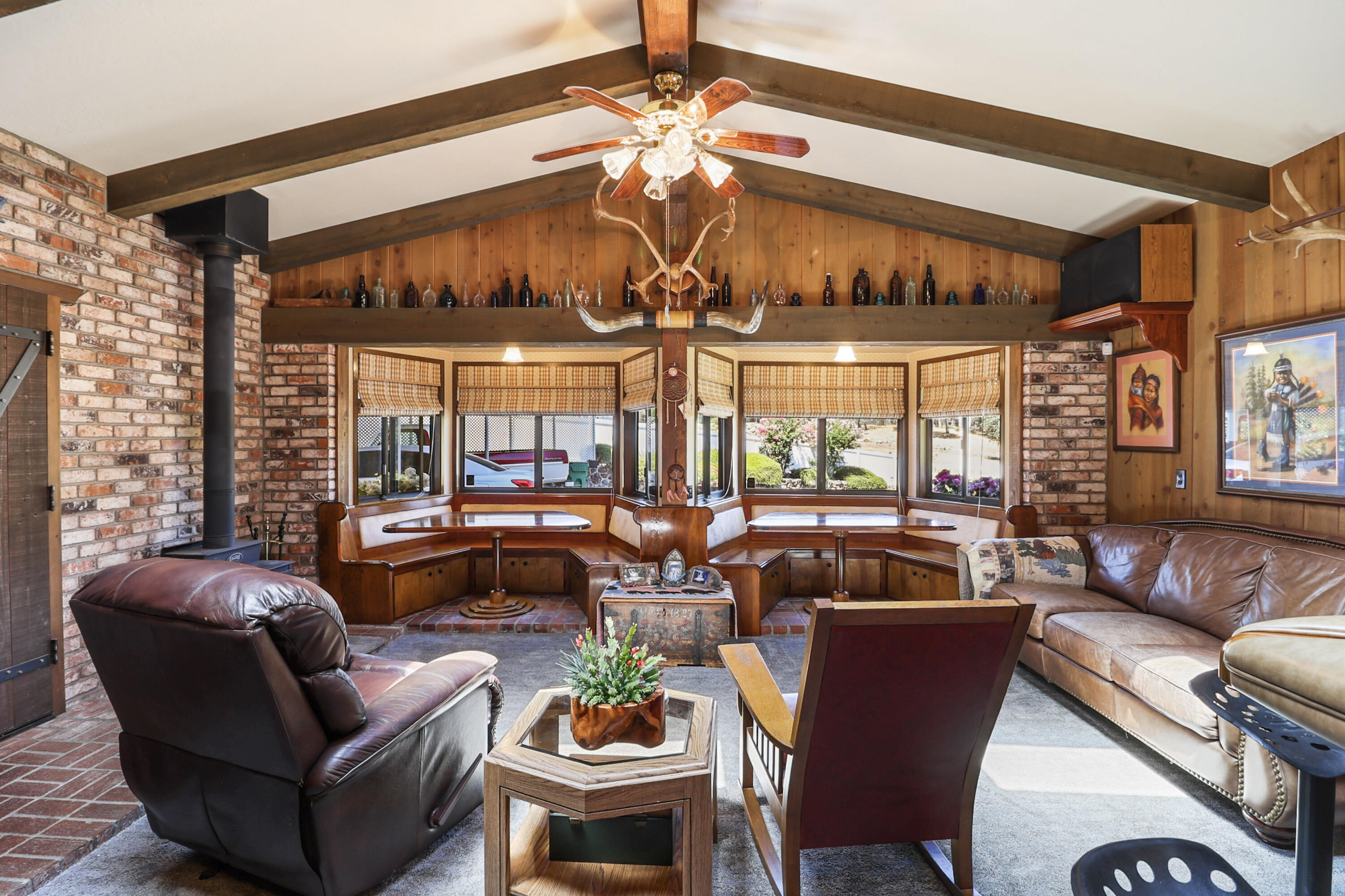 10740 Swede Creek Road Palo Cedro, CA 96073 - Photo 25 of 71 Vaulted Ceilings