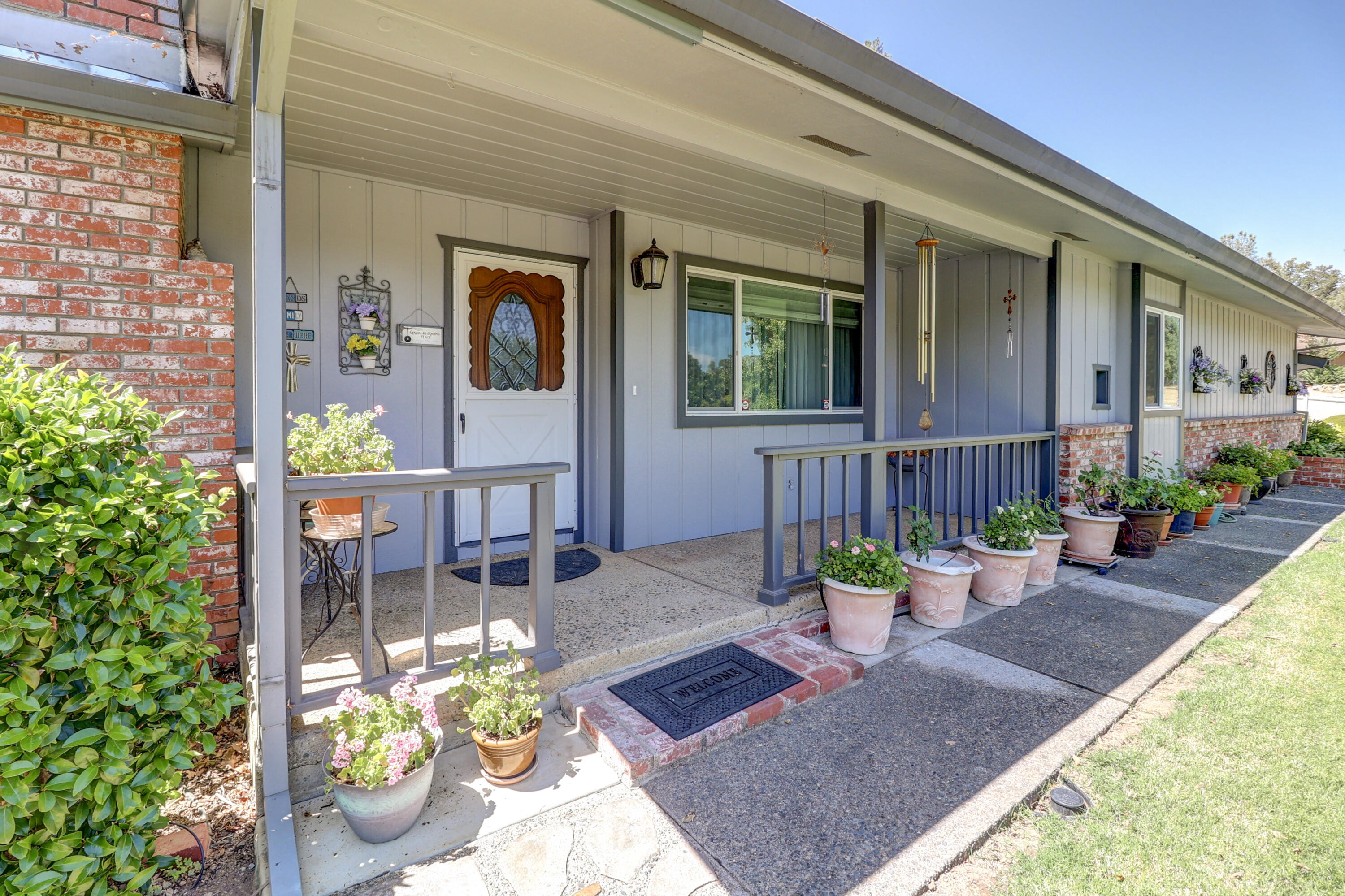 10740 Swede Creek Road Palo Cedro, CA 96073 - Photo 6 of 71 Front porch