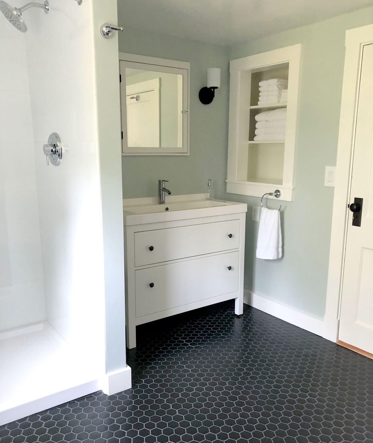 180 Main Street Cumberland Center, ME 04021 - Photo 41 of 55 upbathvanityi
