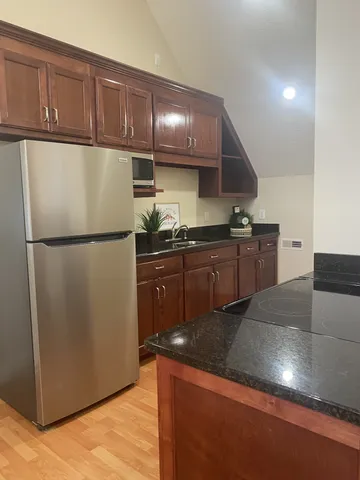 $1,300 | 177 B Marlin Road, White House, TN 37188