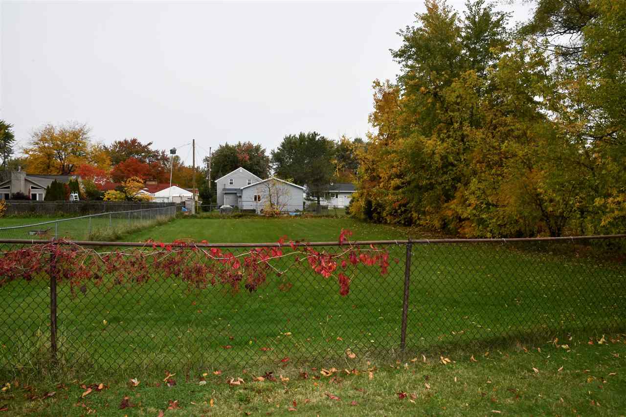 403 East Smith Road Bay City, MI 48706 - Photo 4 of 19