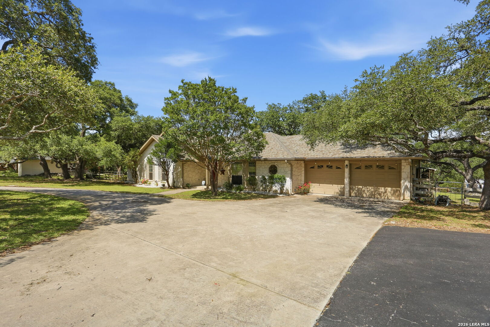 13018 Summer Meadows Spring Branch, TX 78070 - Photo 2 of 48
