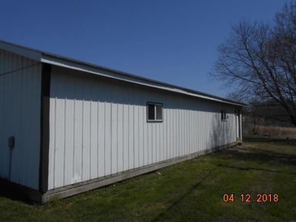 17017 County Line Road Sunman, IN 47041 - Photo 2 of 17