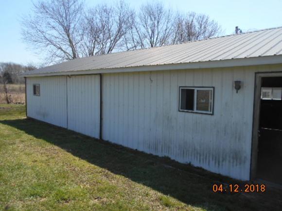 17017 County Line Road Sunman, IN 47041 - Photo 3 of 17