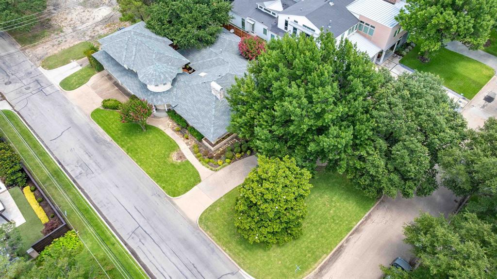 6405 Azalea Lane Dallas, TX 75230 - Photo 4 of 11 an aerial view of a house