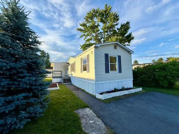 $149,900 | 8 South Emperor Drive, Concord, NH 03303