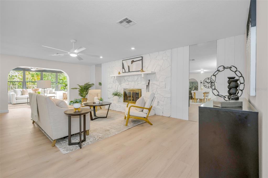 10639 Lakeview Drive New Port Richey, FL 34654 - Photo 11 of 58