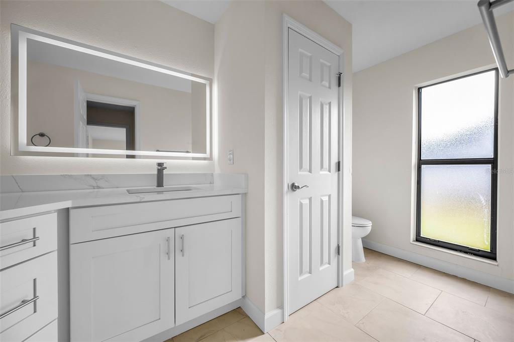 10639 Lakeview Drive New Port Richey, FL 34654 - Photo 18 of 58