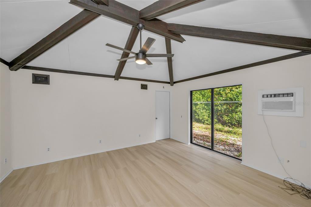 10639 Lakeview Drive New Port Richey, FL 34654 - Photo 19 of 58